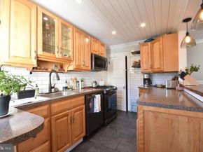 108 Gladstone Road, Lansdowne PA 19050