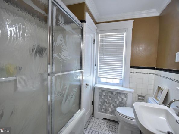 108 Gladstone Road, Lansdowne PA 19050