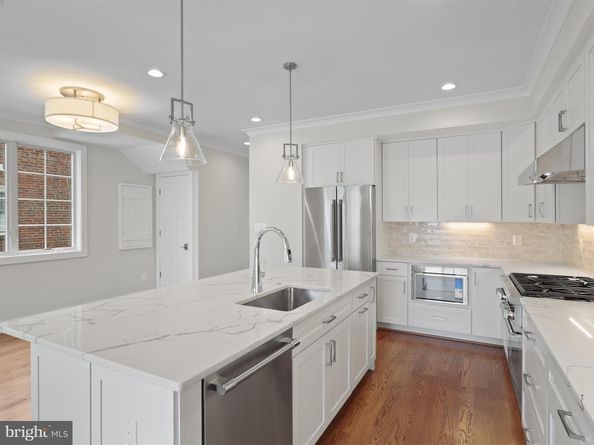 2127 N Troy Street, Arlington VA 22201