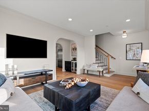 115 N West Street, Alexandria VA 22314
