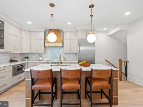 115 N West Street, Alexandria VA 22314