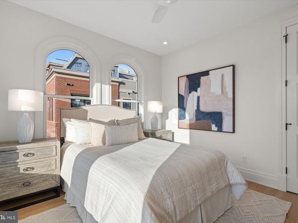 115 N West Street, Alexandria VA 22314