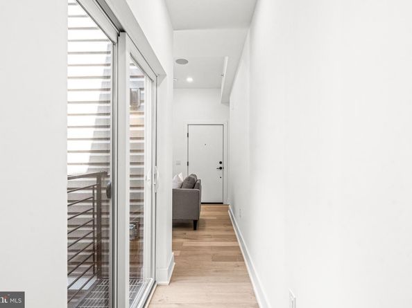 1513 Christian Street 5, Philadelphia PA 19146