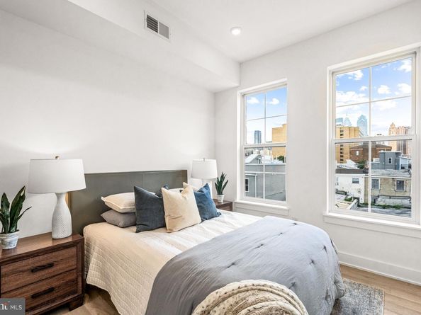 1513 Christian Street 5, Philadelphia PA 19146