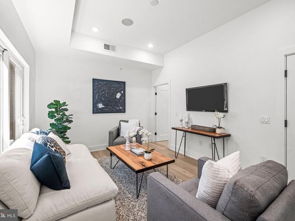 1513 Christian Street 5, Philadelphia PA 19146