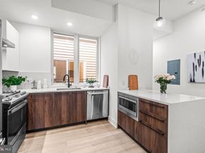 1513 Christian Street 5, Philadelphia PA 19146