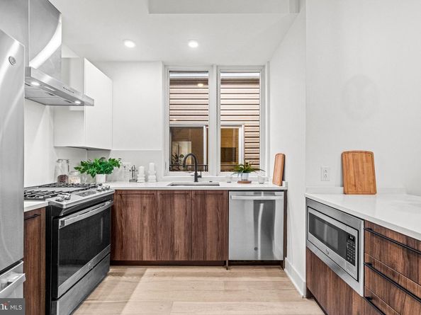 1513 Christian Street 5, Philadelphia PA 19146