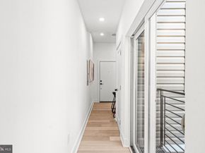 1513 Christian Street 5, Philadelphia PA 19146