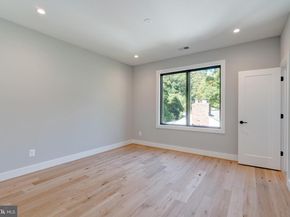 2118 Greenwich Street, Falls Church VA 22043