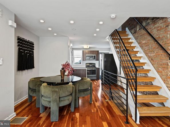1011 Watkins Street, Philadelphia PA 19148