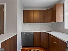 1011 Watkins Street, Philadelphia PA 19148