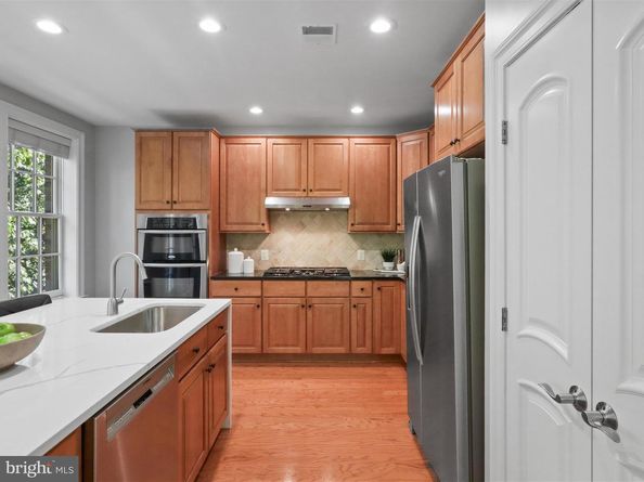 1781 Chain Bridge Road 303, Mclean VA 22102