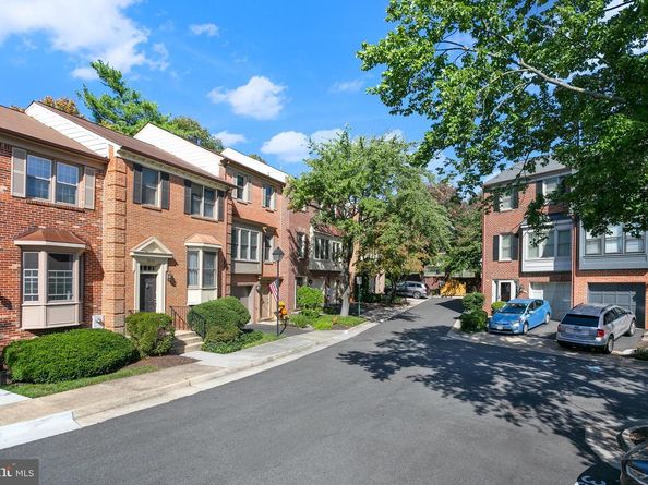 3811 Usher Court, Alexandria VA 22304