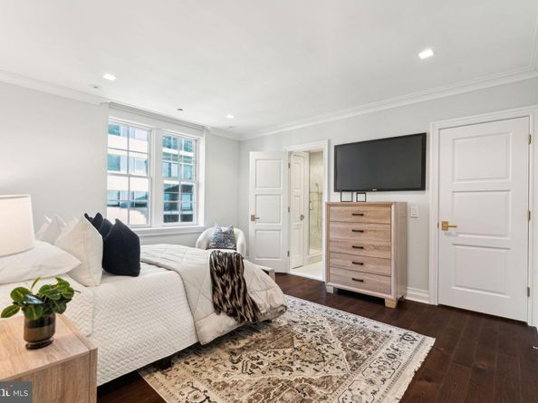 1601 Locust Street 1300, Philadelphia PA 19102