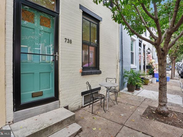 738 N Judson Street, Philadelphia PA 19130