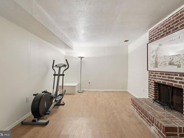 4541 Garbo Court, Annandale VA 22003