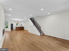 7153 N 19TH Street, Philadelphia PA 19126