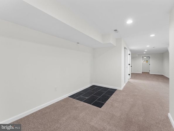 7153 N 19TH Street, Philadelphia PA 19126