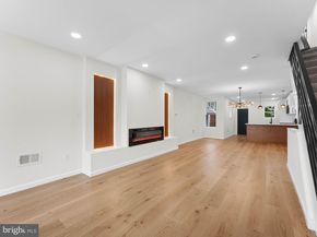 7153 N 19TH Street, Philadelphia PA 19126
