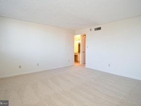 1101 Arlington Ridge Road 316, Arlington VA 22202