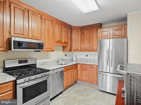 3705 S George Mason Drive 2617S, Falls Church VA 22041