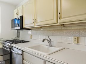 7900 Old York Road 414B, Elkins Park PA 19027