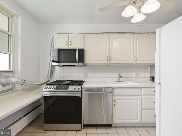 7900 Old York Road 414B, Elkins Park PA 19027
