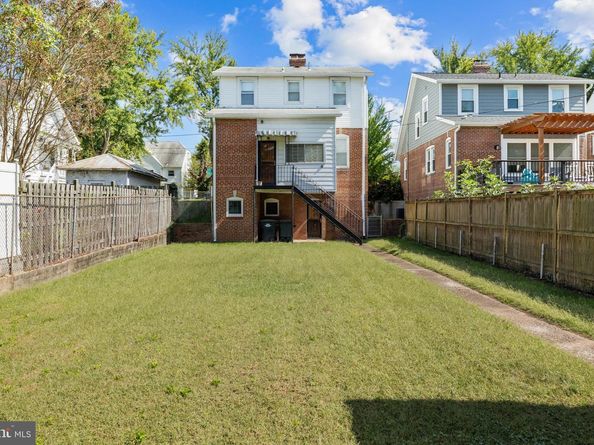 6018 2nd Street NW, Washington DC 20011