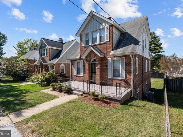 6018 2nd Street NW, Washington DC 20011