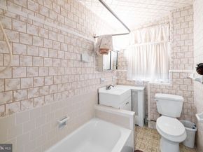 6018 2nd Street NW, Washington DC 20011