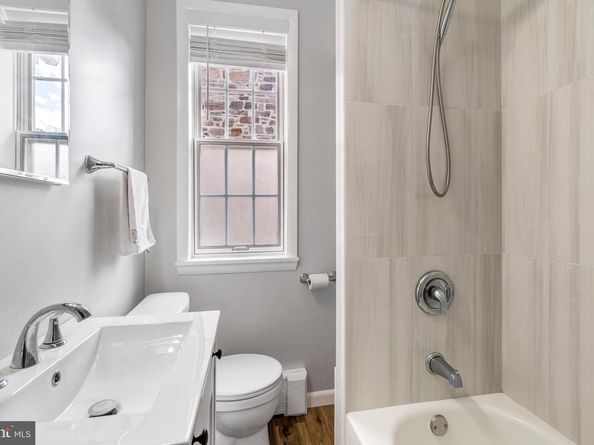 140 W 11TH Avenue, Conshohocken PA 19428