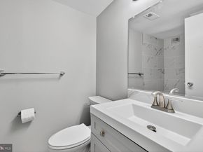 6001 Arlington Boulevard 118, Falls Church VA 22044