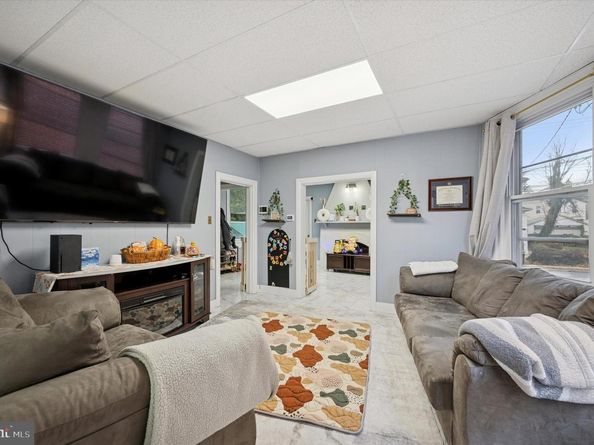 32 Elder Avenue, Lansdowne PA 19050