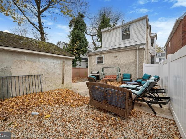 32 Elder Avenue, Lansdowne PA 19050