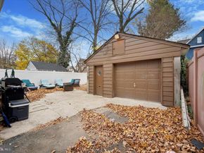 32 Elder Avenue, Lansdowne PA 19050