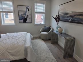 2208 S 10TH Street S, Philadelphia PA 19148