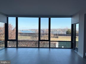 1201 N Royal Street 206, Alexandria VA 22314