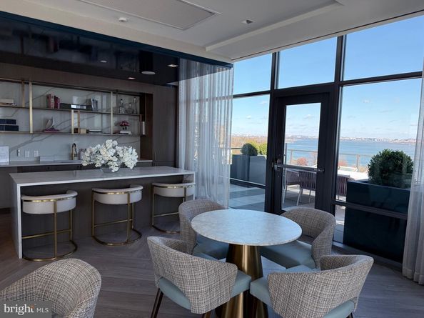 1201 N Royal Street 206, Alexandria VA 22314