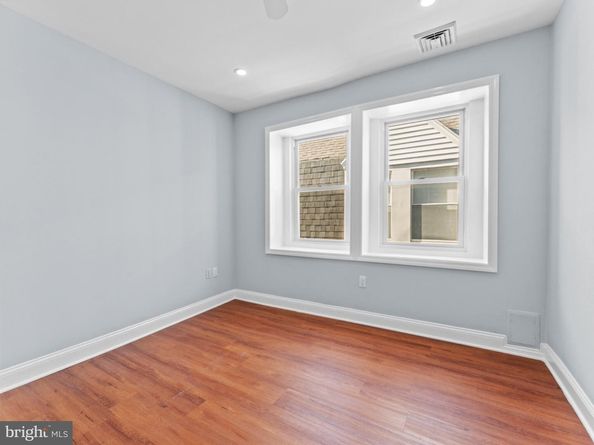 4924 Hazel Avenue, Philadelphia PA 19143