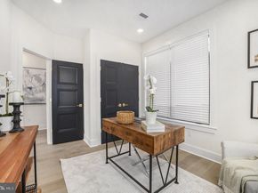 7519 Ridge Avenue 204, Philadelphia PA 19128