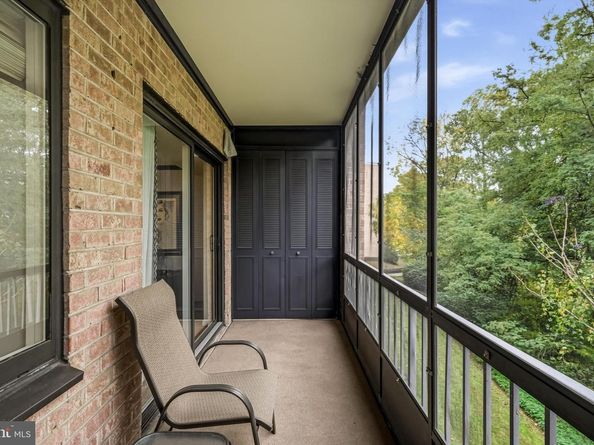 1655 oakwood 206 OAKWOOD DRIVE CONDO 206, Penn Valley PA 19072