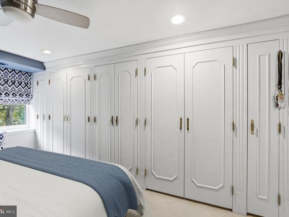 1655 oakwood 206 OAKWOOD DRIVE CONDO 206, Penn Valley PA 19072