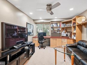 1655 oakwood 206 OAKWOOD DRIVE CONDO 206, Penn Valley PA 19072