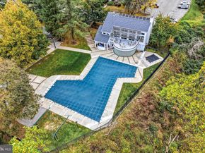 1655 oakwood 206 OAKWOOD DRIVE CONDO 206, Penn Valley PA 19072