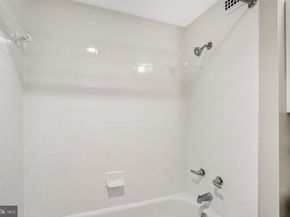 2030 N Adams Street 1112, Arlington VA 22201