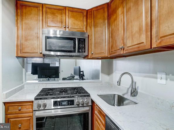 2030 N Adams Street 1112, Arlington VA 22201