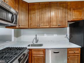 2030 N Adams Street 1112, Arlington VA 22201