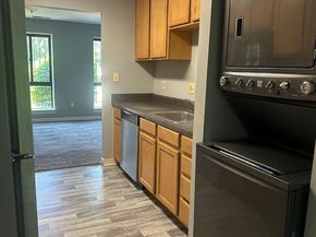 1713 Gainesville Street SE 101, Washington DC 20020