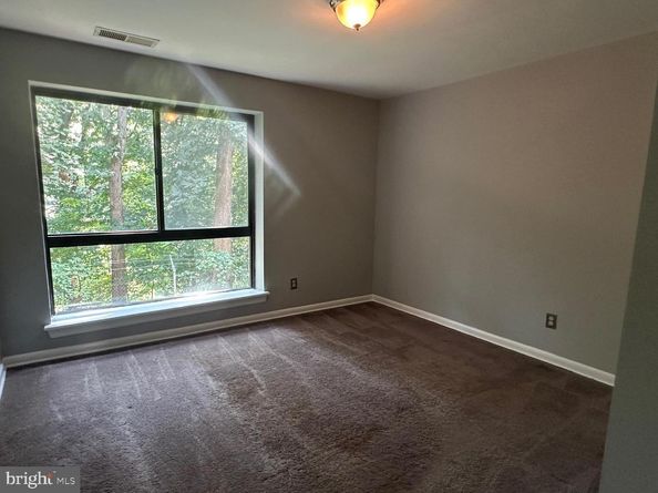 1713 Gainesville Street SE 101, Washington DC 20020