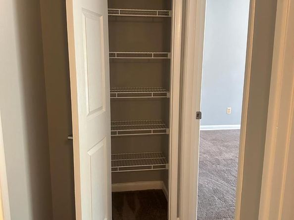 1713 Gainesville Street SE 101, Washington DC 20020